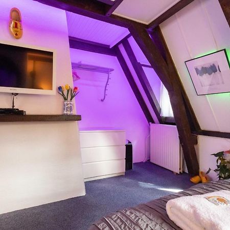 ทิวลิป ออฟ อัมสเตอร์ดัม บี แอนด์ บี Bed & Breakfast ภายนอก รูปภาพ
