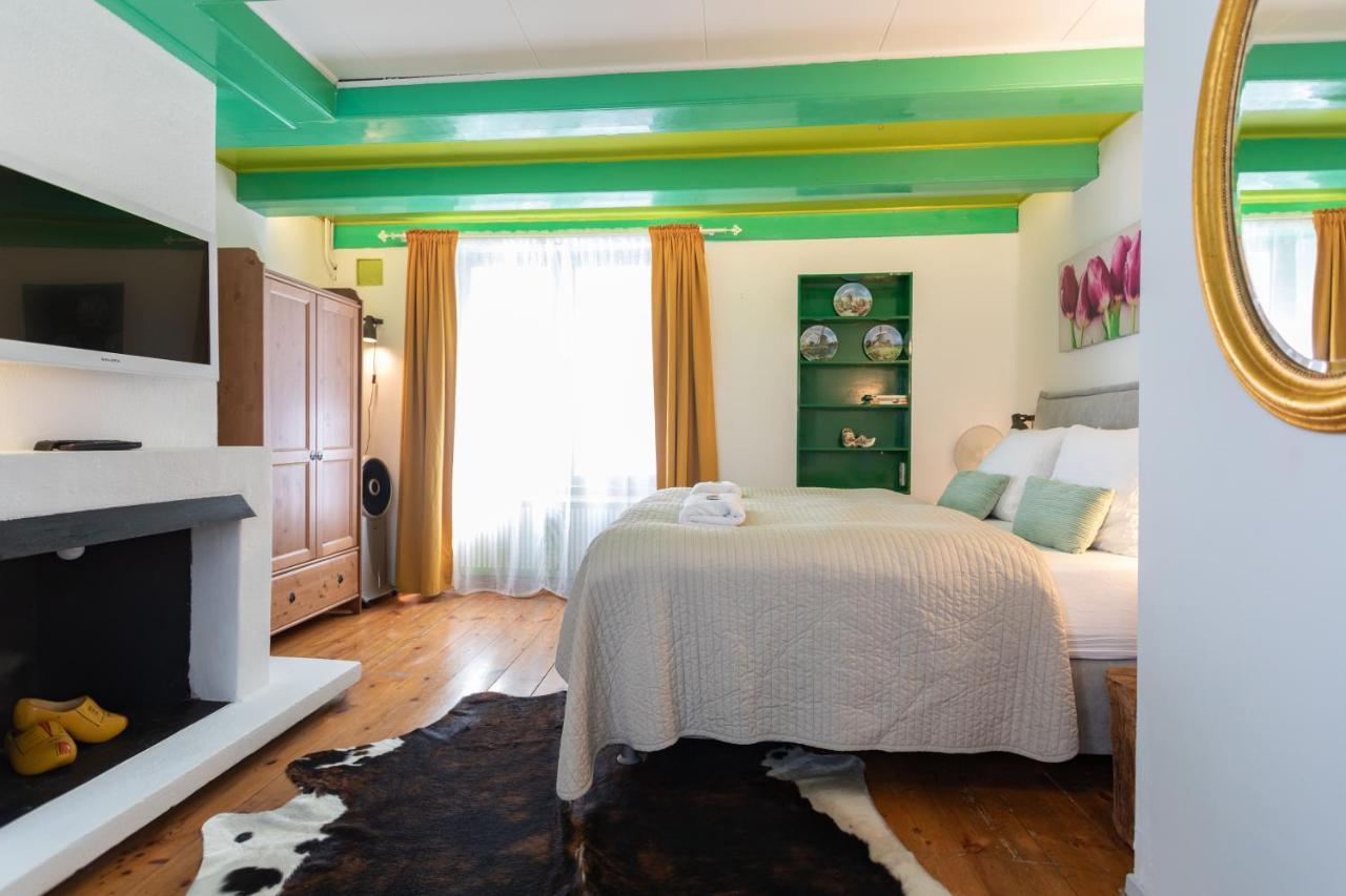 ทิวลิป ออฟ อัมสเตอร์ดัม บี แอนด์ บี Bed & Breakfast ภายนอก รูปภาพ