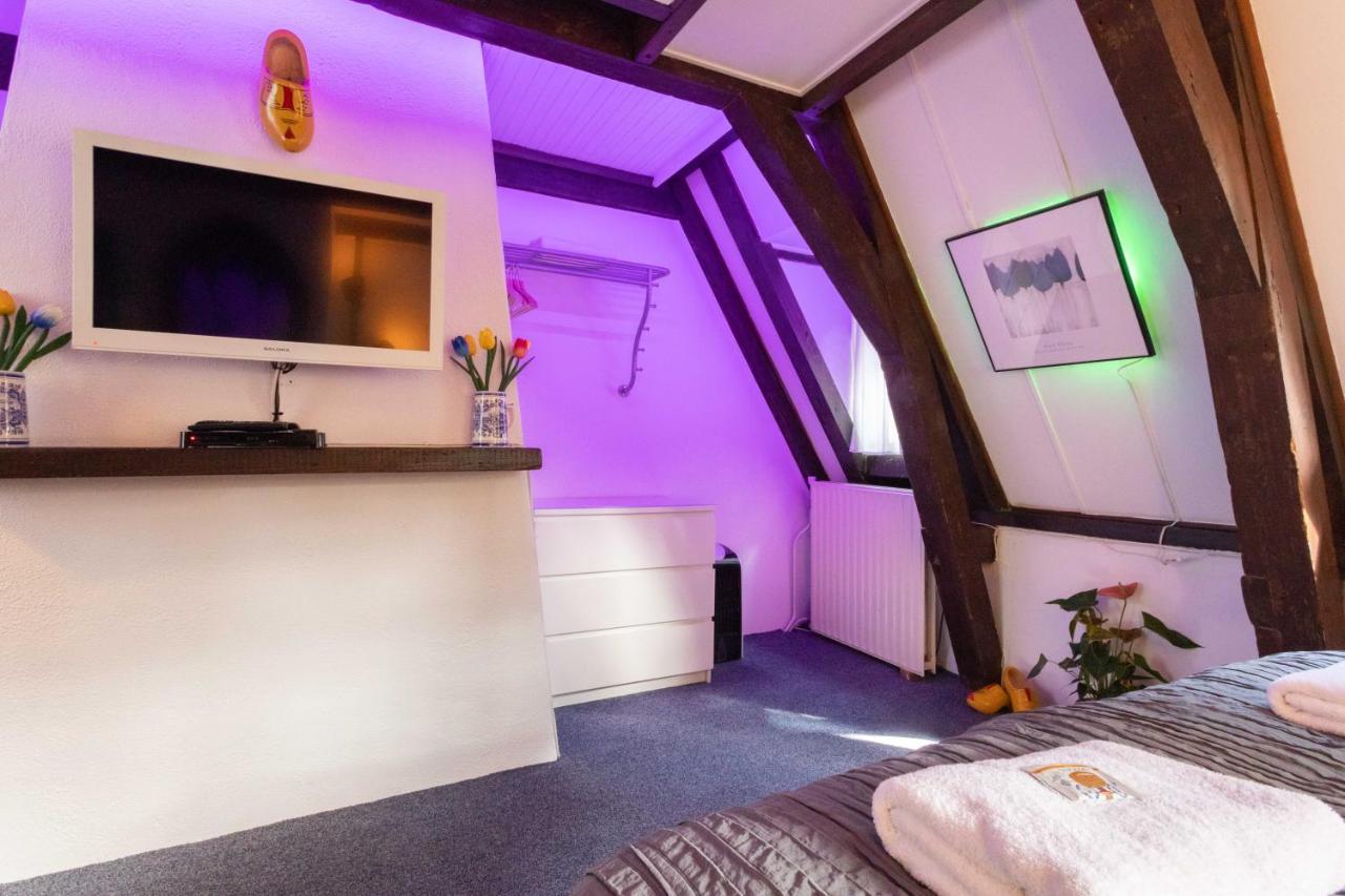 ทิวลิป ออฟ อัมสเตอร์ดัม บี แอนด์ บี Bed & Breakfast ภายนอก รูปภาพ