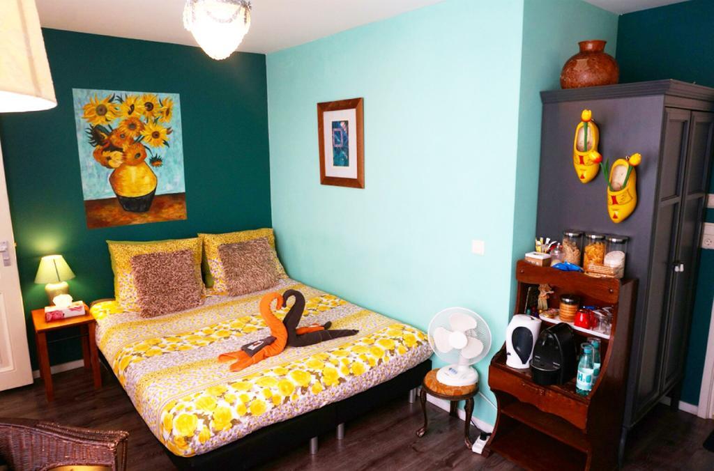 ทิวลิป ออฟ อัมสเตอร์ดัม บี แอนด์ บี Bed & Breakfast ภายนอก รูปภาพ